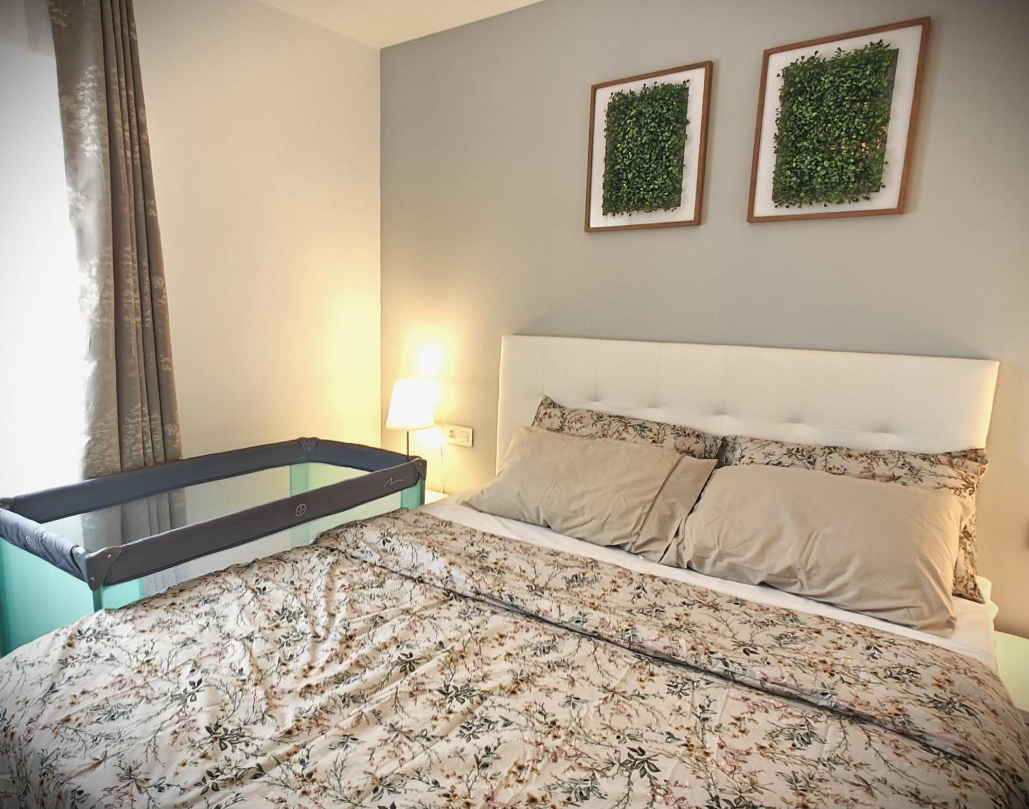 Sun Apartment - 3 Bedrooms, Priv Parking, Pool, Ac, Tv Channels, Fibre Net 洛斯克里斯蒂亚诺斯 外观 照片