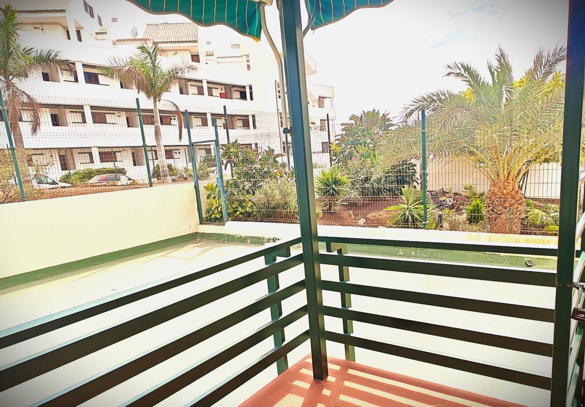 Sun Apartment - 3 Bedrooms, Priv Parking, Pool, Ac, Tv Channels, Fibre Net 洛斯克里斯蒂亚诺斯 外观 照片