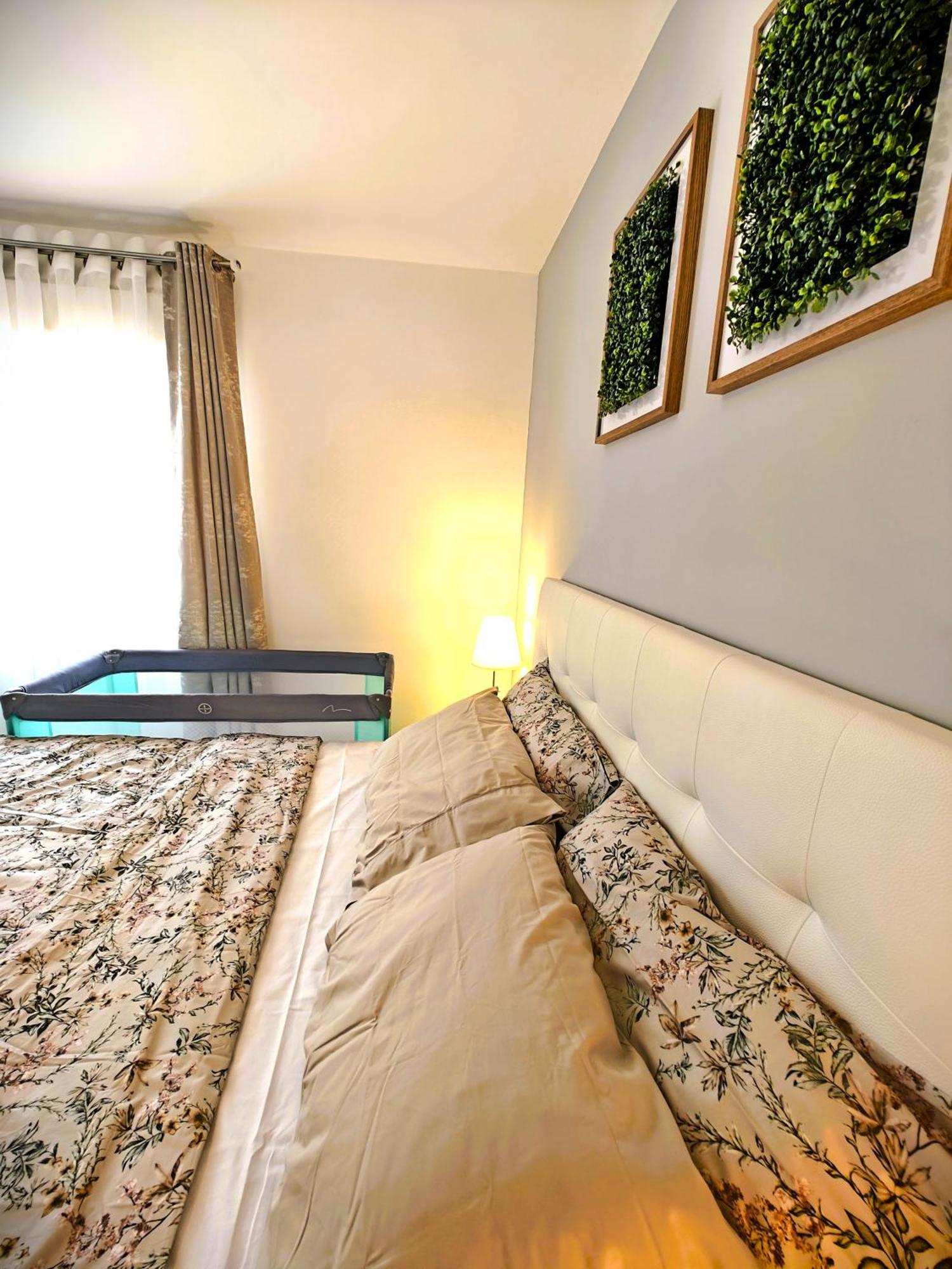 Sun Apartment - 3 Bedrooms, Priv Parking, Pool, Ac, Tv Channels, Fibre Net 洛斯克里斯蒂亚诺斯 外观 照片